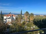 Bellapais satılık 2+1 havuzlu sitede penthouse daire