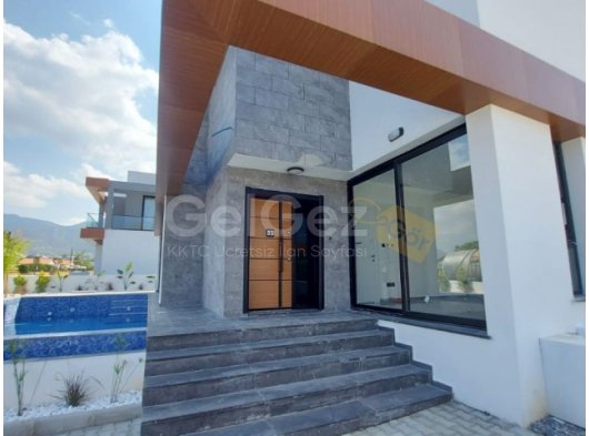 Çatalköyde satılık 3+1 lüks ,yeni sifir villa