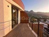 Girne Merkezde Satılık 3+1 Dubleks Daire