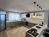 GİRNE MERKEZDE SATILIK 3+1 FULL EŞYALI DAİRE , BÜTÜN VERGİLER ÖDENMİŞ !!!