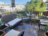 Girne Merkezde satılık 3+1 daire
