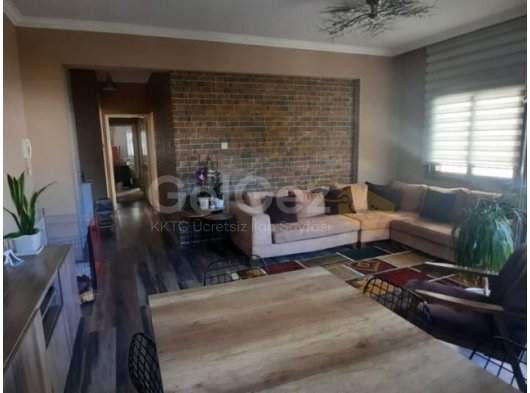 Girne Merkezde satılık 3+1 daire