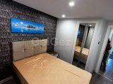 Girne Merkezde satılık Sitenin içinde 2+1 ful eşyalı daire