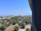 Girne Merkezde satılık 3+1 Deniz Manzaralı penthouse daire