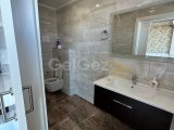 Girne Merkezde satılık lüks 3+1 daire, yeni sifir eşyalar