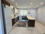 Girne Merkezde satılık lüks 3+1 daire, yeni sifir eşyalar