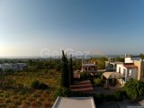 Zeytinlikte satılık 4 yatak odalı lüks villa , Dağ ve Deniz manzaralı, Türk koçan