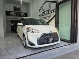 TOYOTA SIENTA 7 KISILIK HYBIRT