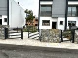 Alsancak'ta satılık 2+1 dubleks ikiz villa