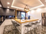 Girne Edremit'te satılık 4+1 lüks müstakil villa
