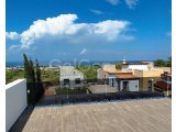 GİRNE/ZEYTİNLİK'TE SATILIK ULTRA LÜKS 4+1 VİLLALAR