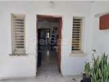 LEFKOŞA/DUMLUPINAR' DA TEK ARSA İÇİNDE 2 ADET SATILIK 2+1 MÜSTAKİL EVLER