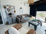 Girne Esentepe'de muhteşem manzaralı denize sıfır satılık 3+2 villa