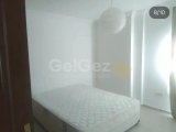 Girne merkezde Havuzlu site içinde kiralık full eşyalı 1+1 daire