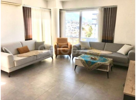 Girne'nin merkezinde kiralık 2+1 penthouse