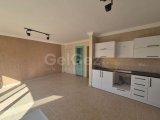 GİRNE 20 TEMMUZ STADYUM MBÖLGESİNDE SATILIK 1+1 DAİRE
