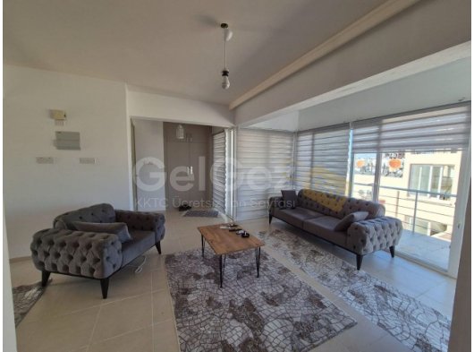 GİRNE MERKEZ MR POUND BÖLGESİNDE SATILIK 2+1 EŞYALI PENTHOUSE