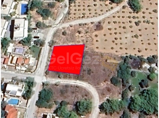 GİRNE/KARAOĞLANOĞLU'NDA SATILIK ARSA