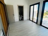 Karşıyaka'da satılık 3+1 dubleks villa