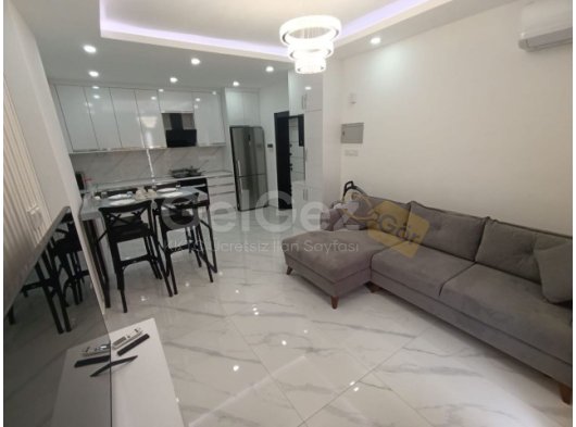 Lapta'da deniz ve dağ manzaralı kiralık 2+1 daire