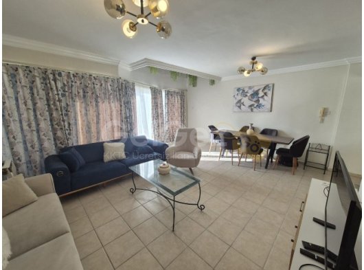 GİRNE 20 TEMMUZ STADYUMU BÖLGESİNDE HAVUZLU SİTEDE KİRALIK 3+1 EŞYALI DAİRE