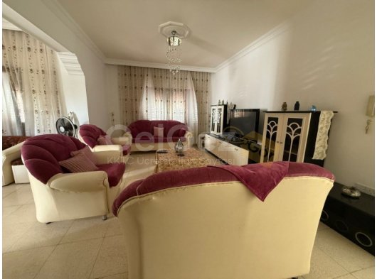 LEFKOŞA/GÖNYELİ MERKKEZ DE 3+1 KİRALIK DAİRE