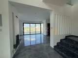 LEFKOŞA/GÖNYELİ MERKEZDE 3+1 SATILIK VİLLA