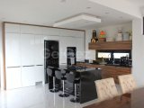LEFKOŞA/GÖNYELİ' DE 5+1 SATILIK VİLLA