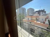 GİRNE MERKEZDE KİRALIK TİCARİ İZİNLİ 2+1 DAİRE