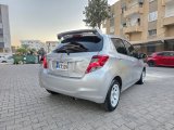 TOYOTA VITZ 2014