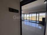 GİRNE MERKEZDE KİRALIK TİCARİ İZİNLİ 2+1 DAİRE