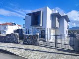 GİRNE ACAPULCO HOTEL BÖLGESİNDE SATILIK 4+1 DENİZ VE DAĞ MANZARALI VİLLA