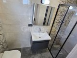 GİRNE/KARŞIYAKA'DA SATILIK 2+1 İKİZ VİLLA