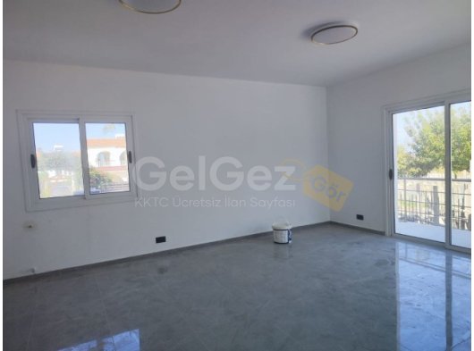 GİRNE / KARŞIYAKA'DA SATILIK 3+1 MÜSTAKİL VİLLA