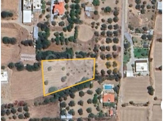 GİRNE/LAPTA'DA SATILIK ARSA