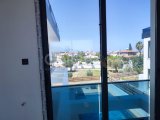 GİRNE OZANKÖY ERDENER MARKET BÖLGESİ SATILIK 4+1 LÜKS VİLLA