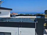 GİRNE OZANKÖY ERDENER MARKET BÖLGESİ SATILIK 4+1 LÜKS VİLLA