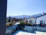 GİRNE OZANKÖY ERDENER MARKET BÖLGESİ SATILIK 4+1 LÜKS VİLLA