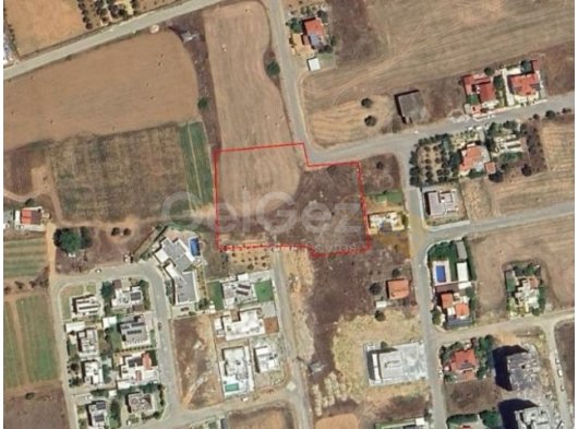 GAZİMAĞUSA/YENİ BOĞAZİÇİ'NDE SATILIK ARSA