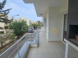 GİRNE MERKEZ'DE HAVUZLU SİTE İÇİNDE SATILIK 3+1 DAİRE
