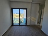 GİRNE/ALSANCAK'TA LÜKS SİTE İÇİNDE SATILIK 2+1 PENTHOUSE DAİRE