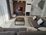 GİRNE/BOĞAZ'DA SATILIK 3+1 VİLLA -KÖŞE PARSEL FUL EŞYALI