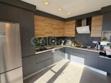 GİRNE MERKEZ'DE KİRALIK 3+1 EŞYALI SİTE İÇERİSİNDE DAİRE