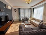 GİRNE MERKEZ'DE KİRALIK 3+1 EŞYALI SİTE İÇERİSİNDE DAİRE