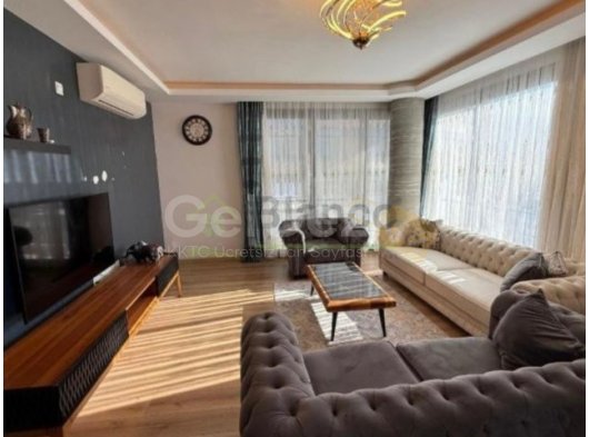 GİRNE MERKEZ'DE KİRALIK 3+1 EŞYALI SİTE İÇERİSİNDE DAİRE
