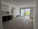GİRNE/LAPTA'DA SATILIK 2+1 DAİRE
