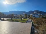 GİRNE/LAPTA’DA SATILIK BAHÇELİ 3+1 DAİRE