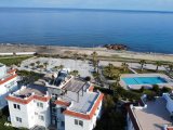 GİRNE/LAPTA'DA SATILIK BAHÇELİ 3+1 DAİRE
