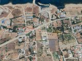 GİRNE/LAPTA ANA YOL ÜZERİ TİCARİ İZİNLİ SATILIK ARSA
