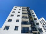 LEFKOŞA/YENİŞEHİR MERKEZDE SATILIK 2+1 EŞYALI DAİRE